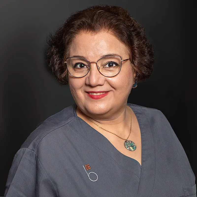 zahnzentrum-fehrmann-b06-zahnarzt-giessen-Mahnaz-Afsharian